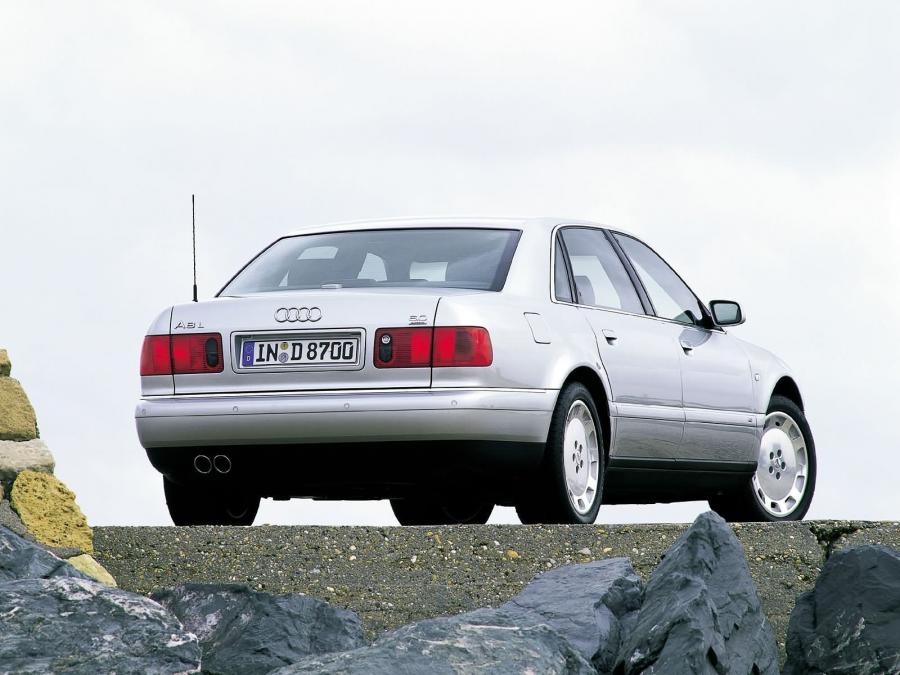  Audi A8 L 6.0 Quattro (D2) 2001 года  (фото 26 из 27)